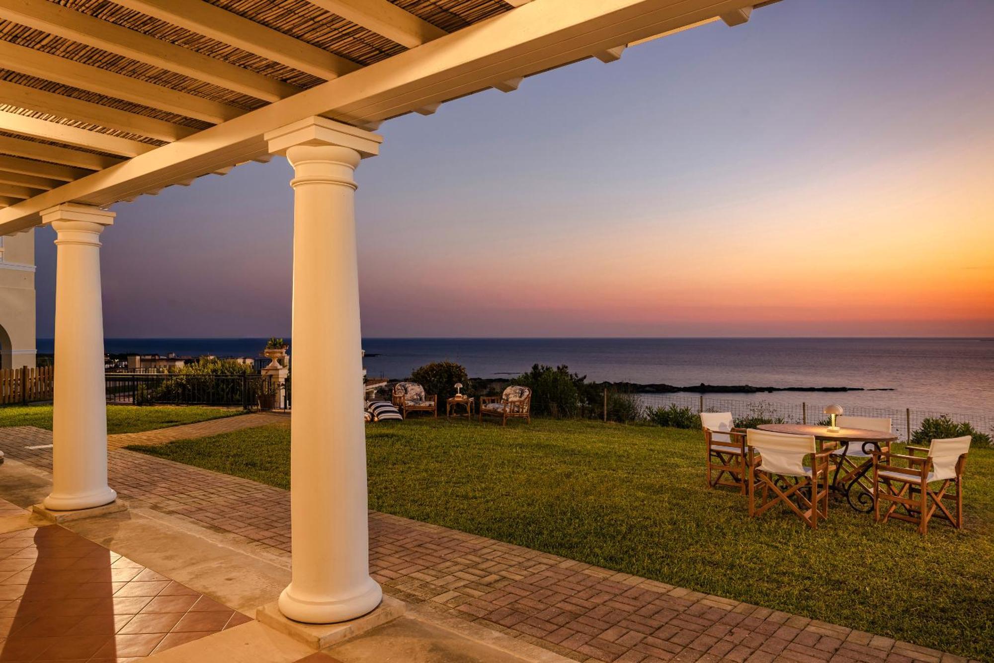 Villa Rhoe Minia Ngoại thất bức ảnh